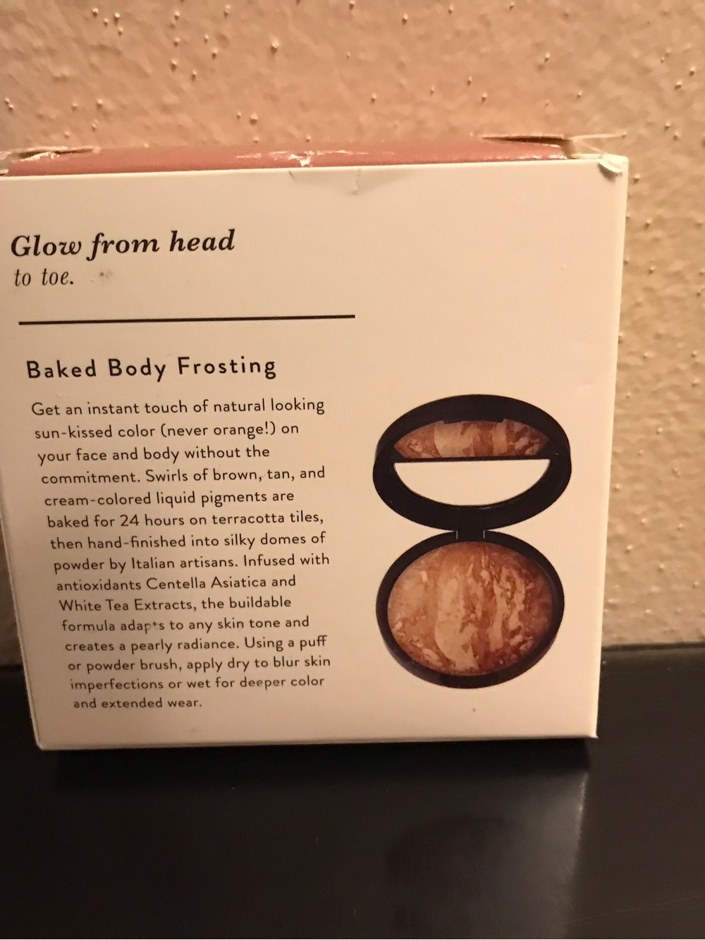 Laura Geller Baked Body Frosting Face + Body Glow - Bronze (Tahitian Glow) - Picture 4 of 5